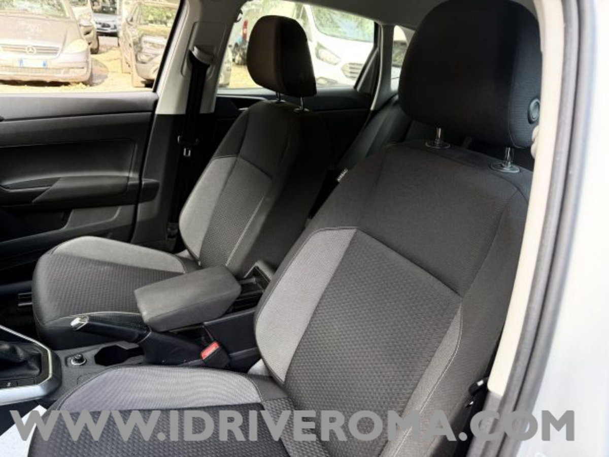 Volkswagen Polo 1.0 tsi Edition 95cv dsg (9)