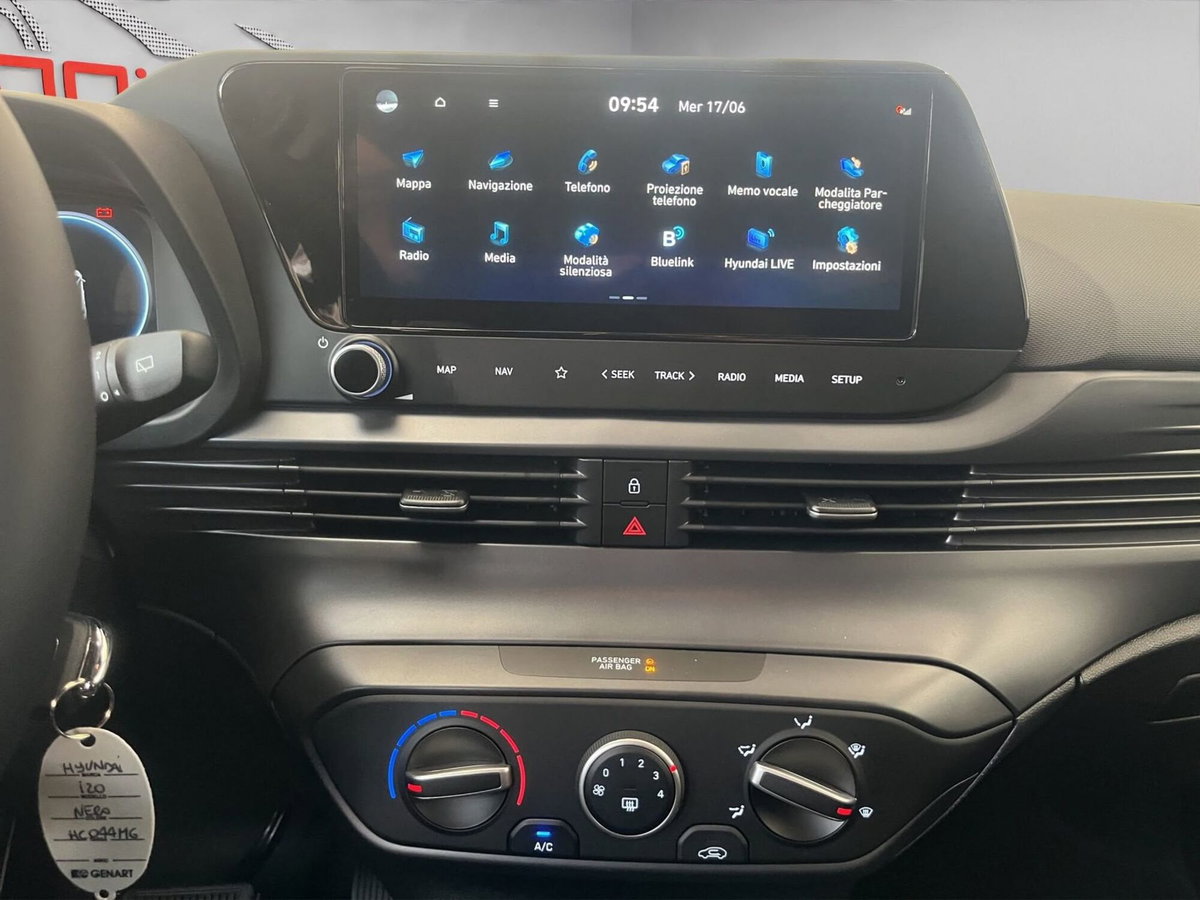 Hyundai i20 1.0 t-gdi Connectline 90cv dct (17)