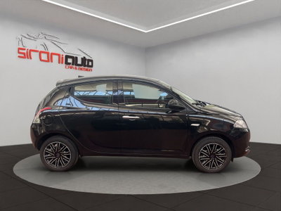 Lancia Ypsilon 1.0 FireFly 5 porte S&S Hybrid Silver Plus (10)