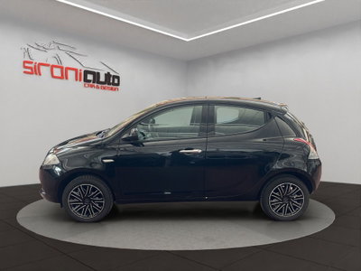 Lancia Ypsilon 1.0 FireFly 5 porte S&S Hybrid Silver Plus (3)