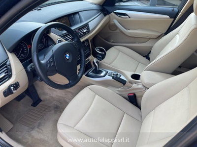 BMW X1 sDrive18d X Line (15)