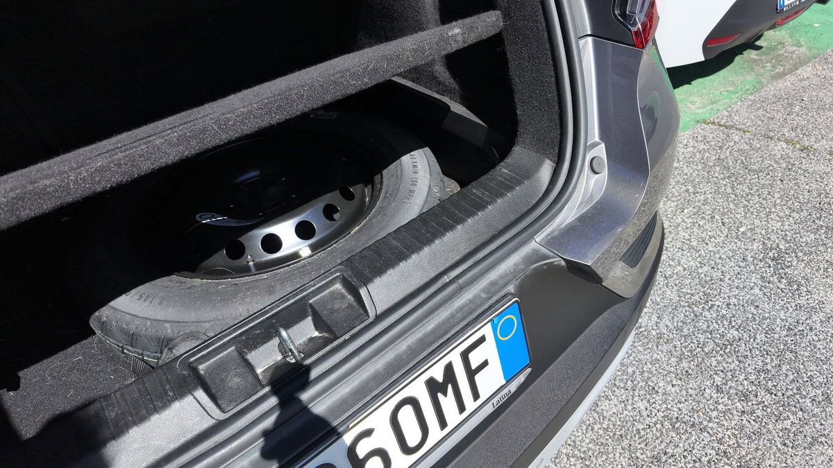 Renault Captur Full Hybrid E-Tech 145 CV Techno Fast Track (7)