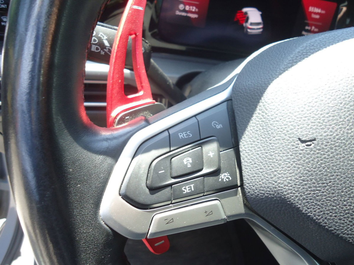 Volkswagen Golf 1.5 eTSI 130 CV EVO ACT DSG Style (11)