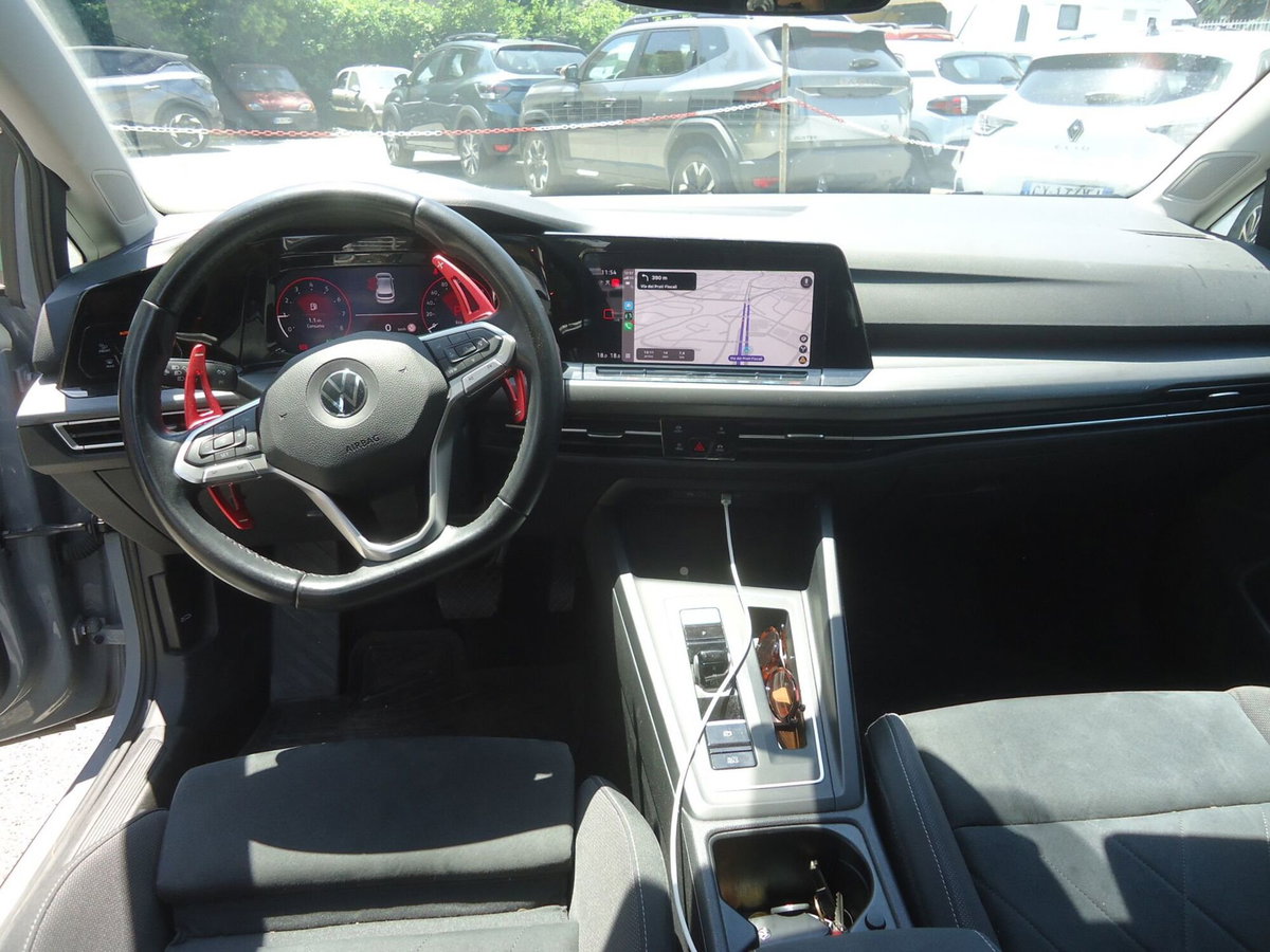 Volkswagen Golf 1.5 eTSI 130 CV EVO ACT DSG Style (20)