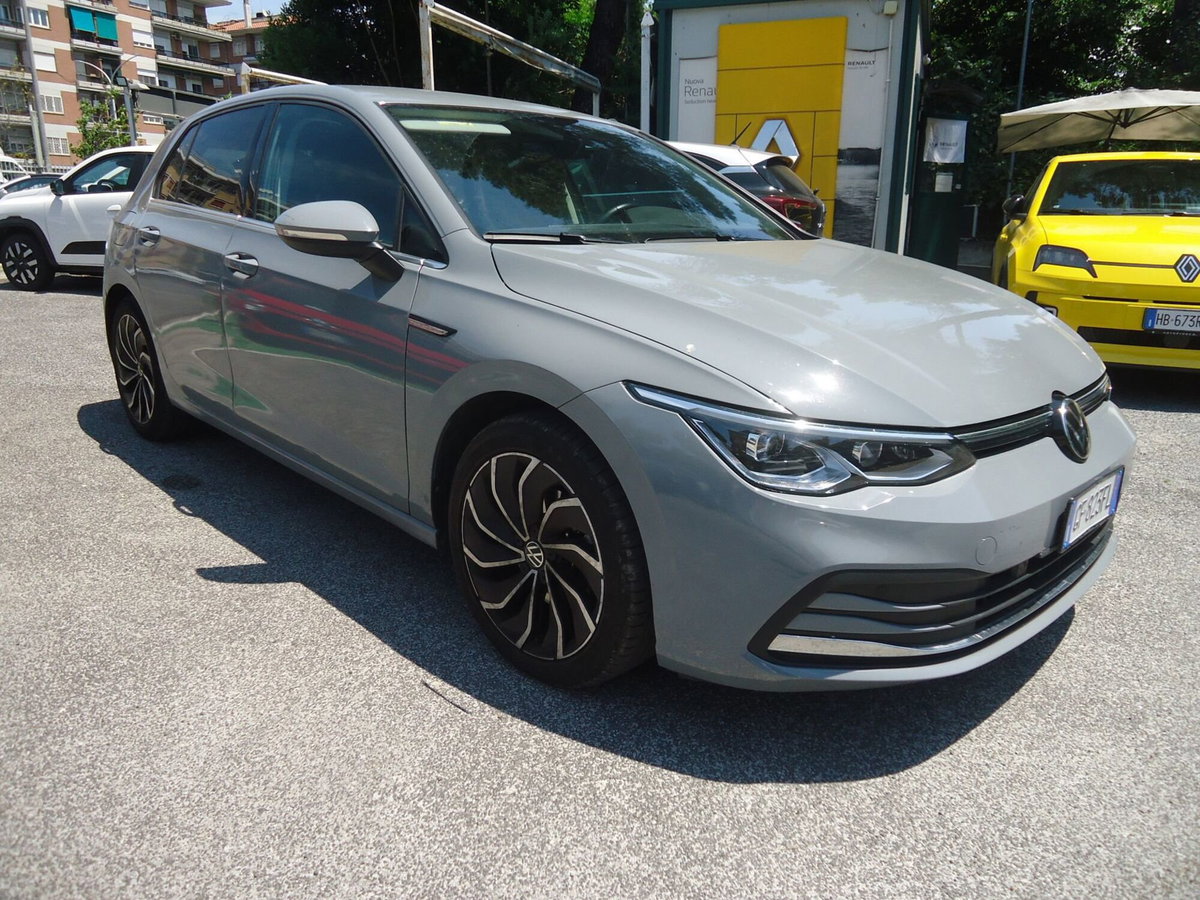 Volkswagen Golf 1.5 eTSI 130 CV EVO ACT DSG Style (3)