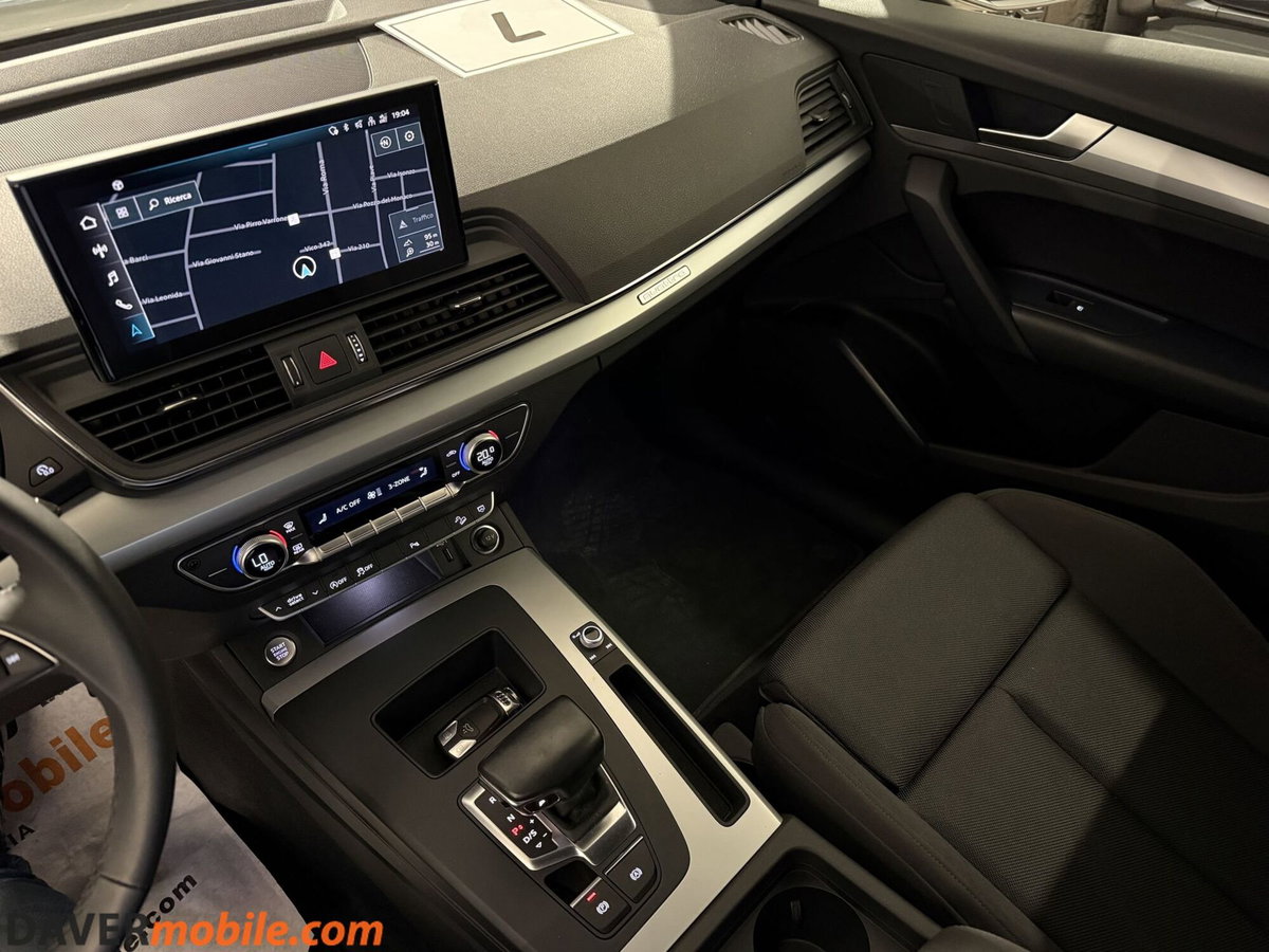 Audi Q5 40 TDI 204 CV quattro S tronic (13)