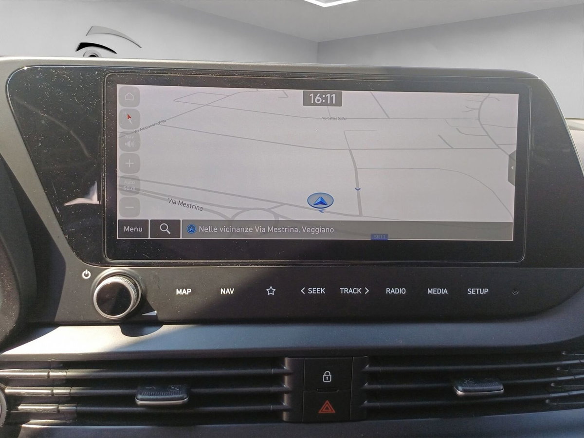 Hyundai i20 1.0 T-GDI 48V DCT Bose (13)