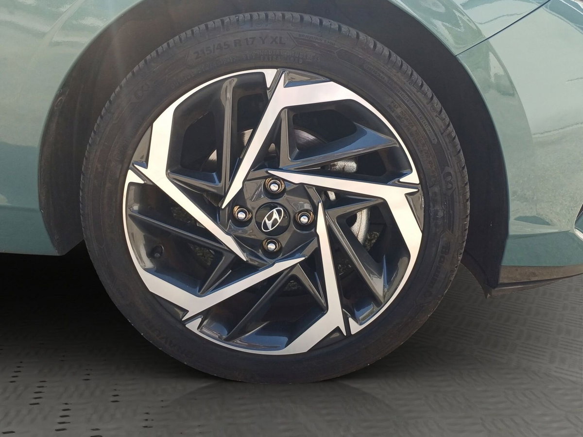 Hyundai i20 1.0 T-GDI 48V DCT Bose (16)