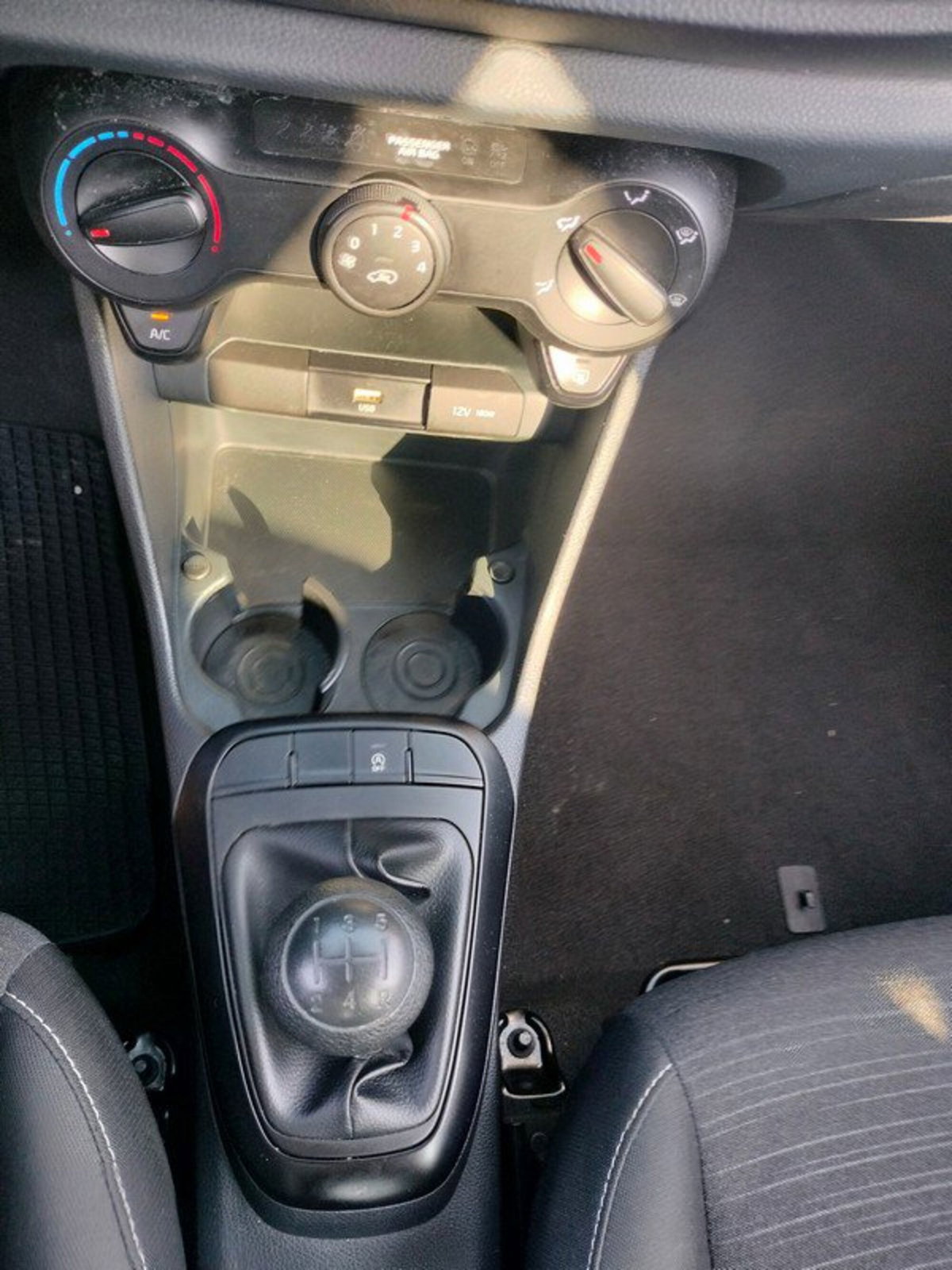 Kia Picanto 1.0 12V 5 porte City (14)