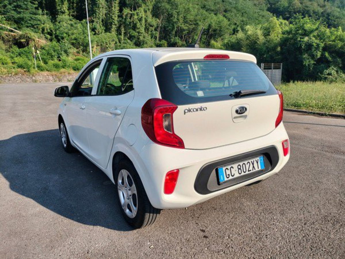 Kia Picanto 1.0 12V 5 porte City (8)