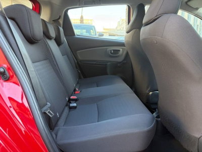 Toyota Yaris 1.5 Hybrid 5 porte Cool (9)