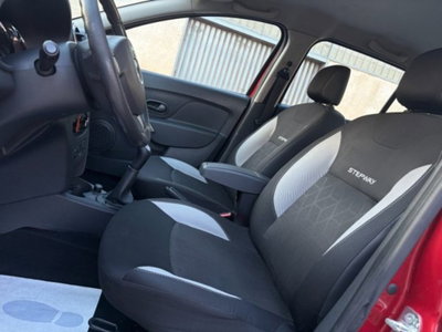 Dacia Sandero Stepway 1.5 dCi 8V 90CV (12)