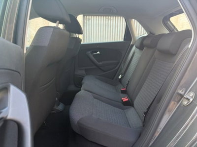 Volkswagen Polo 1.4 5 porte Highline (9)