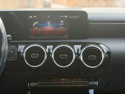 Mercedes-Benz CLA Shooting Brake 200 d Automatic 4Matic Shooting Brake Business (20)