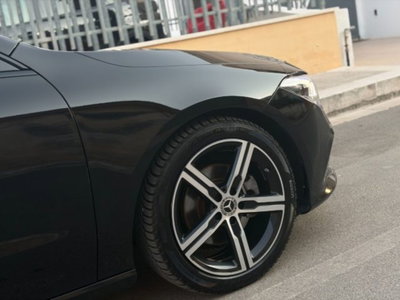Mercedes-Benz CLA Shooting Brake 200 d Automatic 4Matic Shooting Brake Business (3)