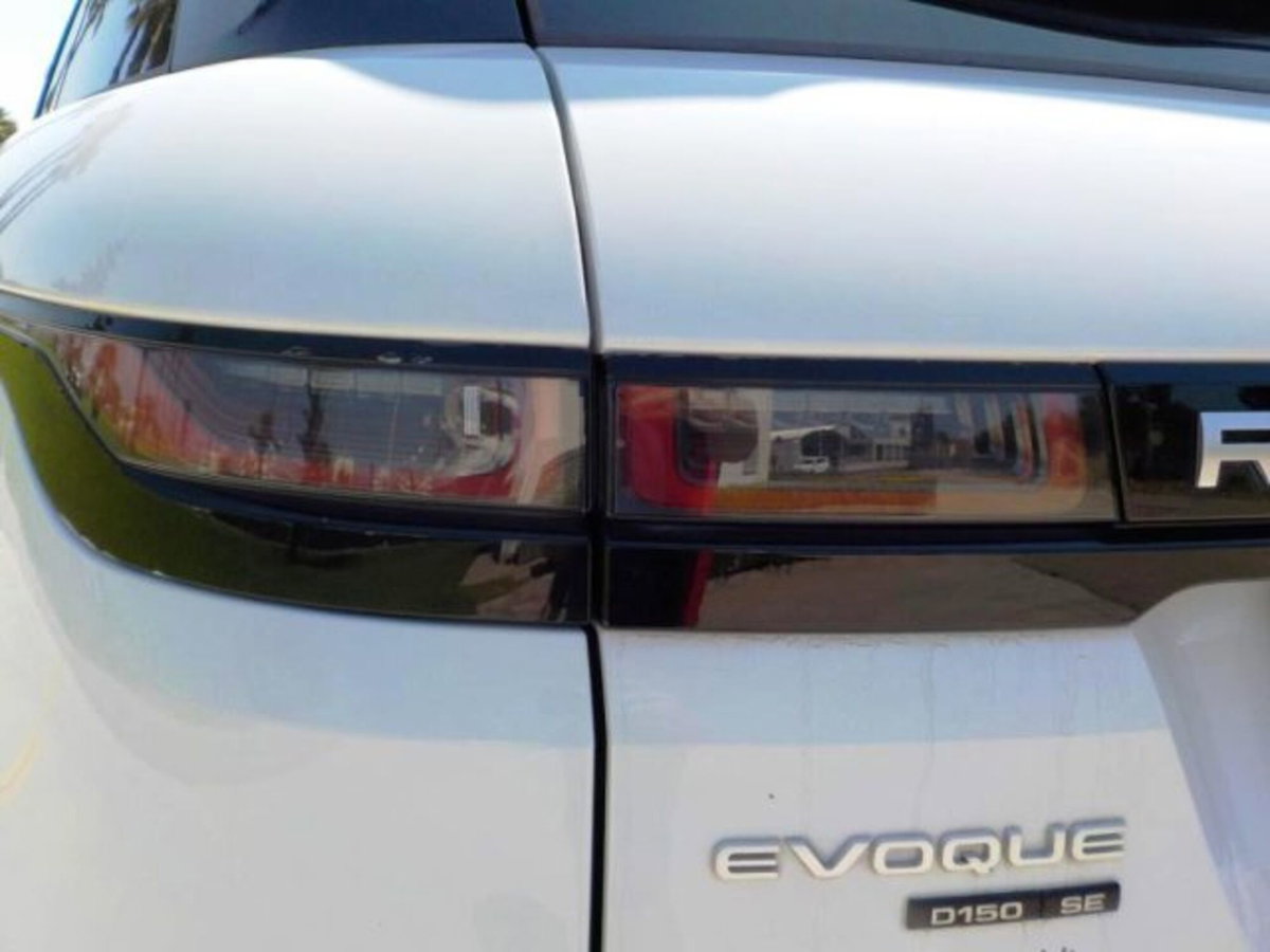 Land Rover Range Rover Evoque 2.0D I4-L.Flw 150 CV AWD Auto SE (12)