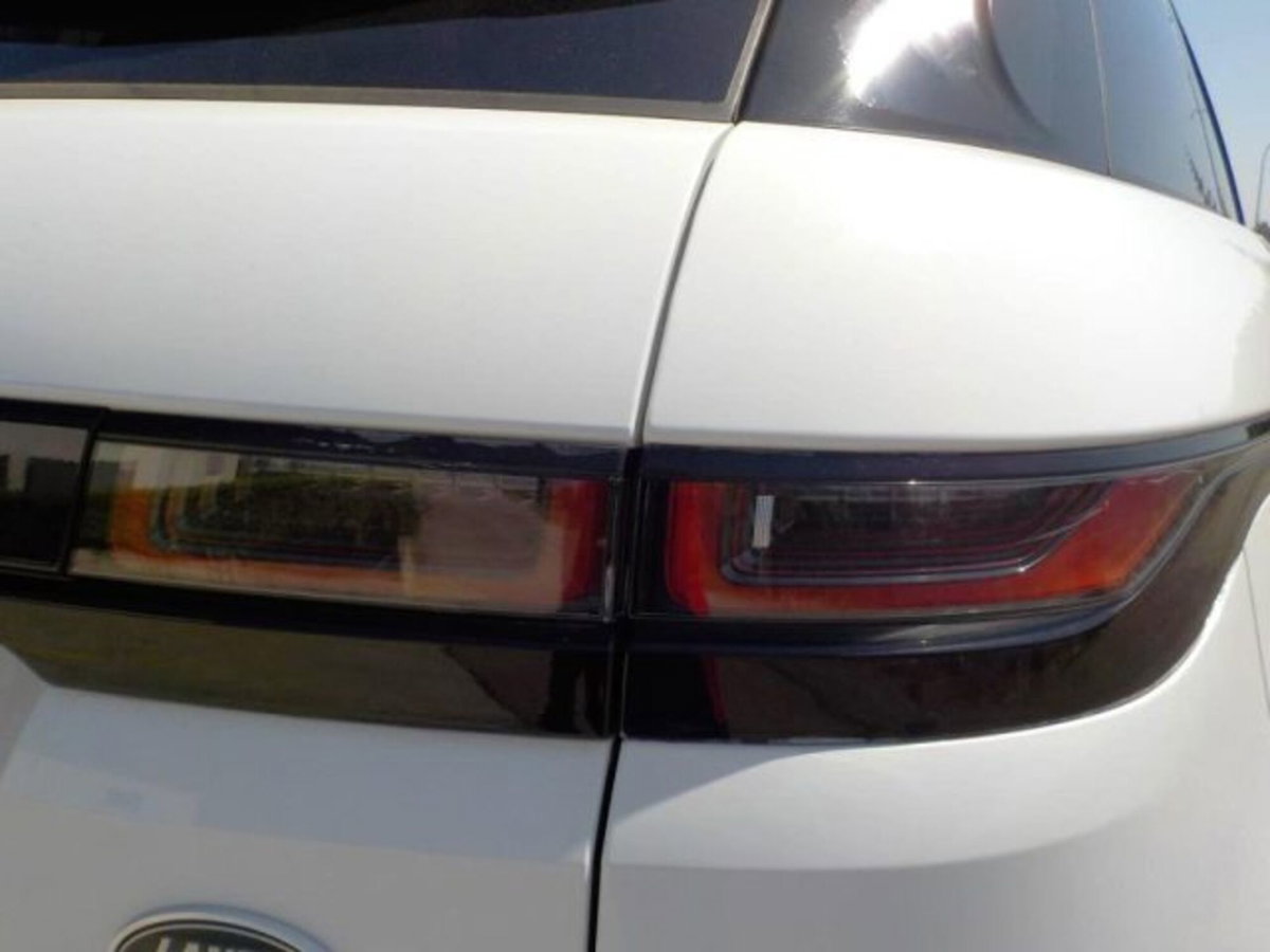 Land Rover Range Rover Evoque 2.0D I4-L.Flw 150 CV AWD Auto SE (13)