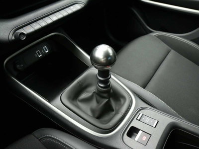 Jeep Avenger 1.2 turbo Altitude fwd 100cv (13)