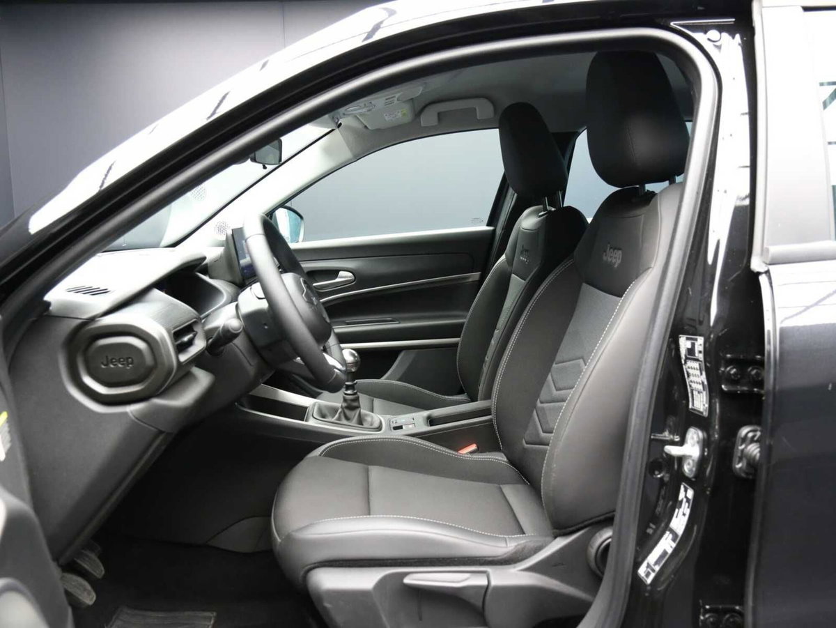 Jeep Avenger 1.2 turbo Altitude fwd 100cv (19)