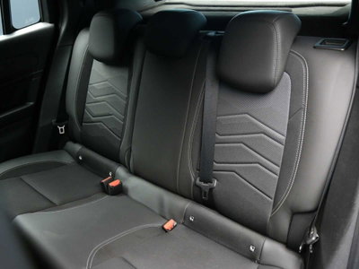 Jeep Avenger 1.2 turbo Altitude fwd 100cv (9)