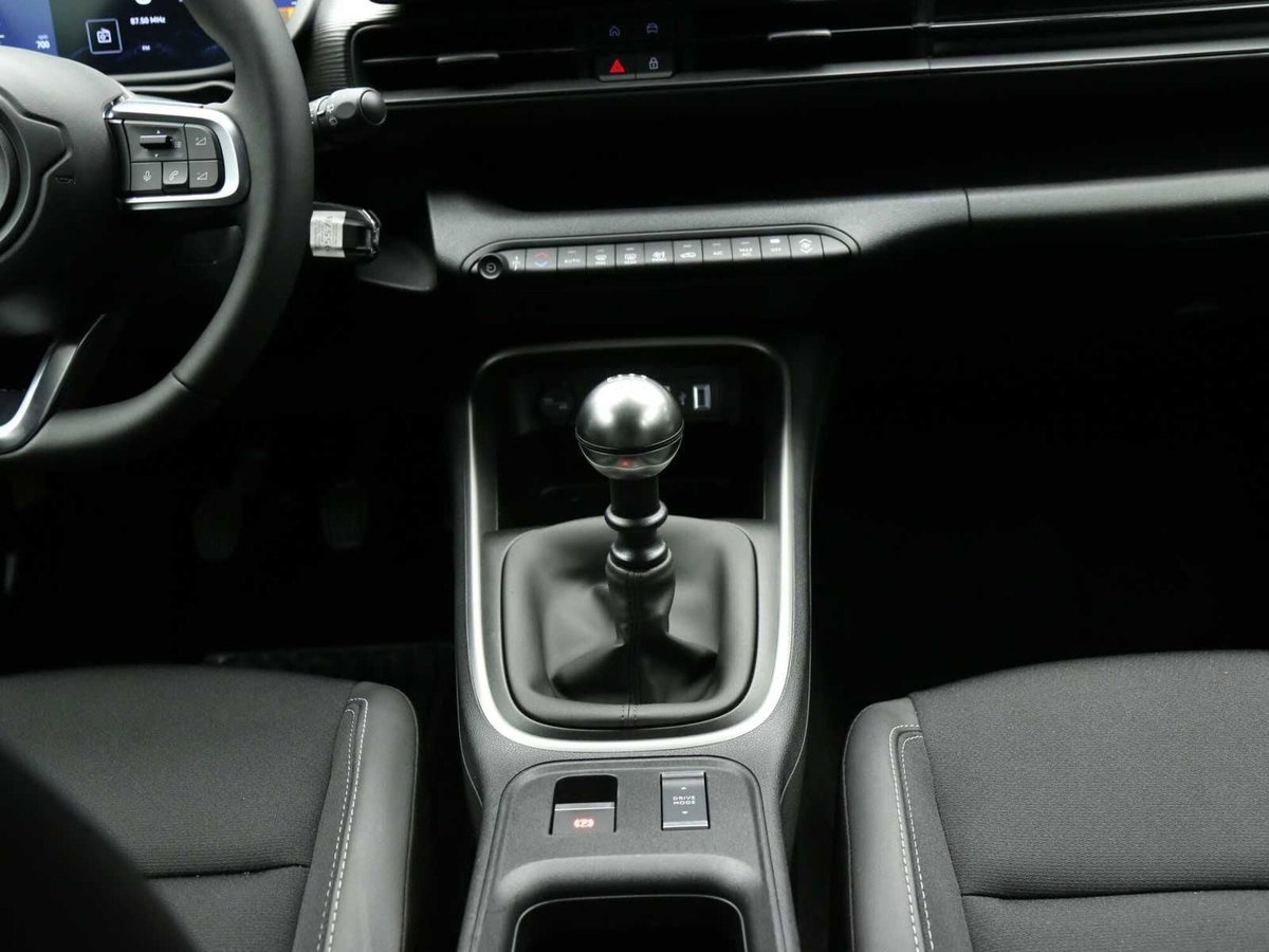 Jeep Avenger 1.2 turbo Altitude fwd 100cv (12)