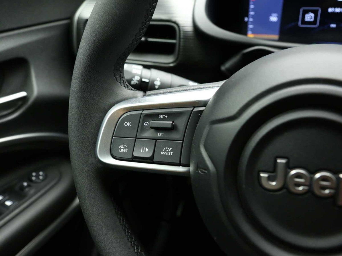 Jeep Avenger 1.2 turbo Altitude fwd 100cv (16)