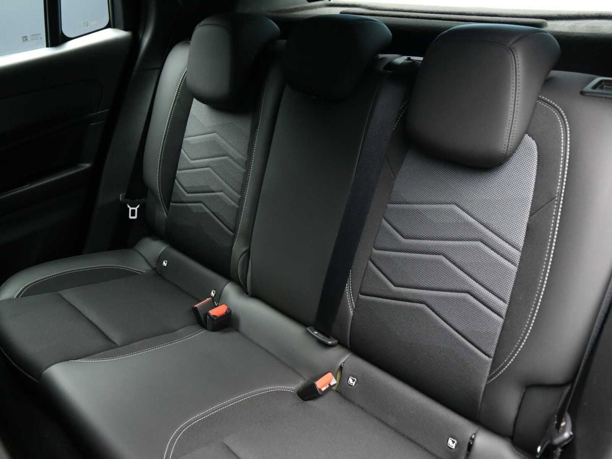 Jeep Avenger 1.2 turbo Altitude fwd 100cv (7)