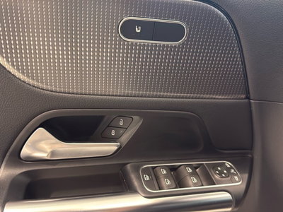 Mercedes-Benz GLA SUV 180 Automatic Sport Plus (19)