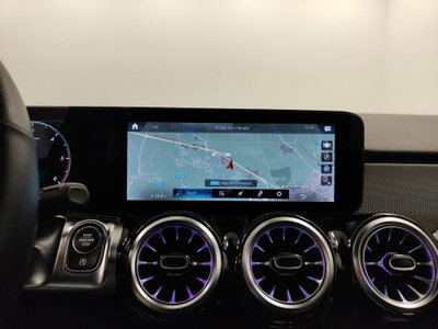 Mercedes-Benz GLB 180 d Automatic Executive (12)
