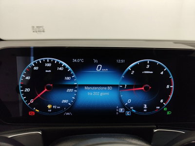 Mercedes-Benz GLB 180 d Automatic Executive (15)