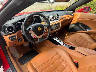 Ferrari California Spider California T DCT (16)