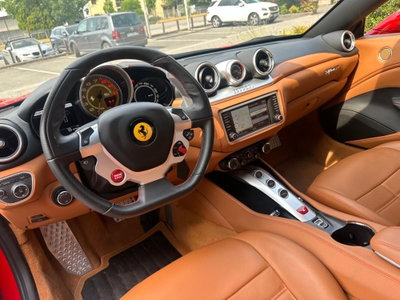 Ferrari California Spider California T DCT (17)