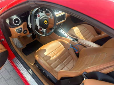 Ferrari California Spider California T DCT (19)