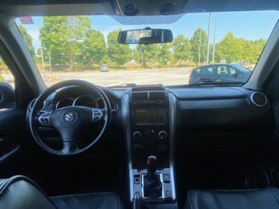 Suzuki Grand Vitara 1.9 DDiS 5 porte Crossover (10)