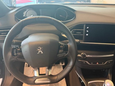 Peugeot 308 BlueHDi 130 S&S EAT8 GT Line (8)