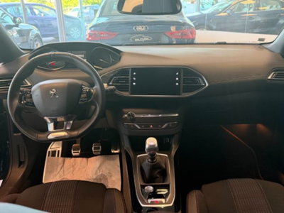Peugeot 308 BlueHDi 130 S&S EAT8 GT Line (9)