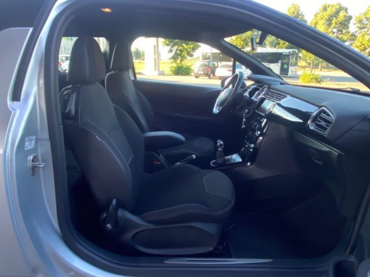 Ds DS 3 Coupé DS 3 BlueHDi 75 Sport Chic (13)
