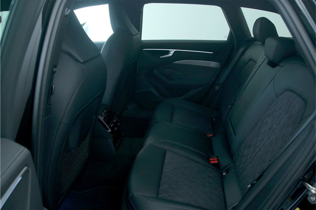 Audi A6 Avant 40 2.0 TDI quattro ultra S tronic Business (8)