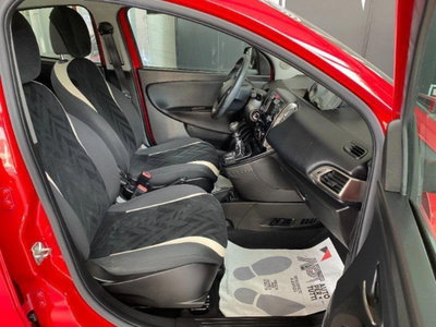 Lancia Ypsilon 1.2 69 CV 5 porte Gold (16)