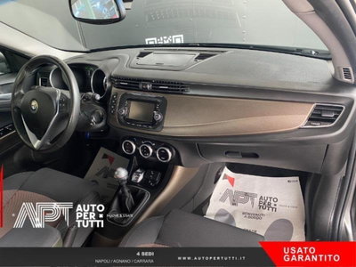 Alfa Romeo Giulietta 1.6 JTDm-2 Distinctive (16)