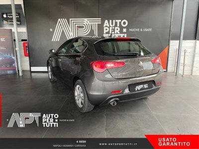 Alfa Romeo Giulietta 1.6 JTDm-2 Distinctive (4)