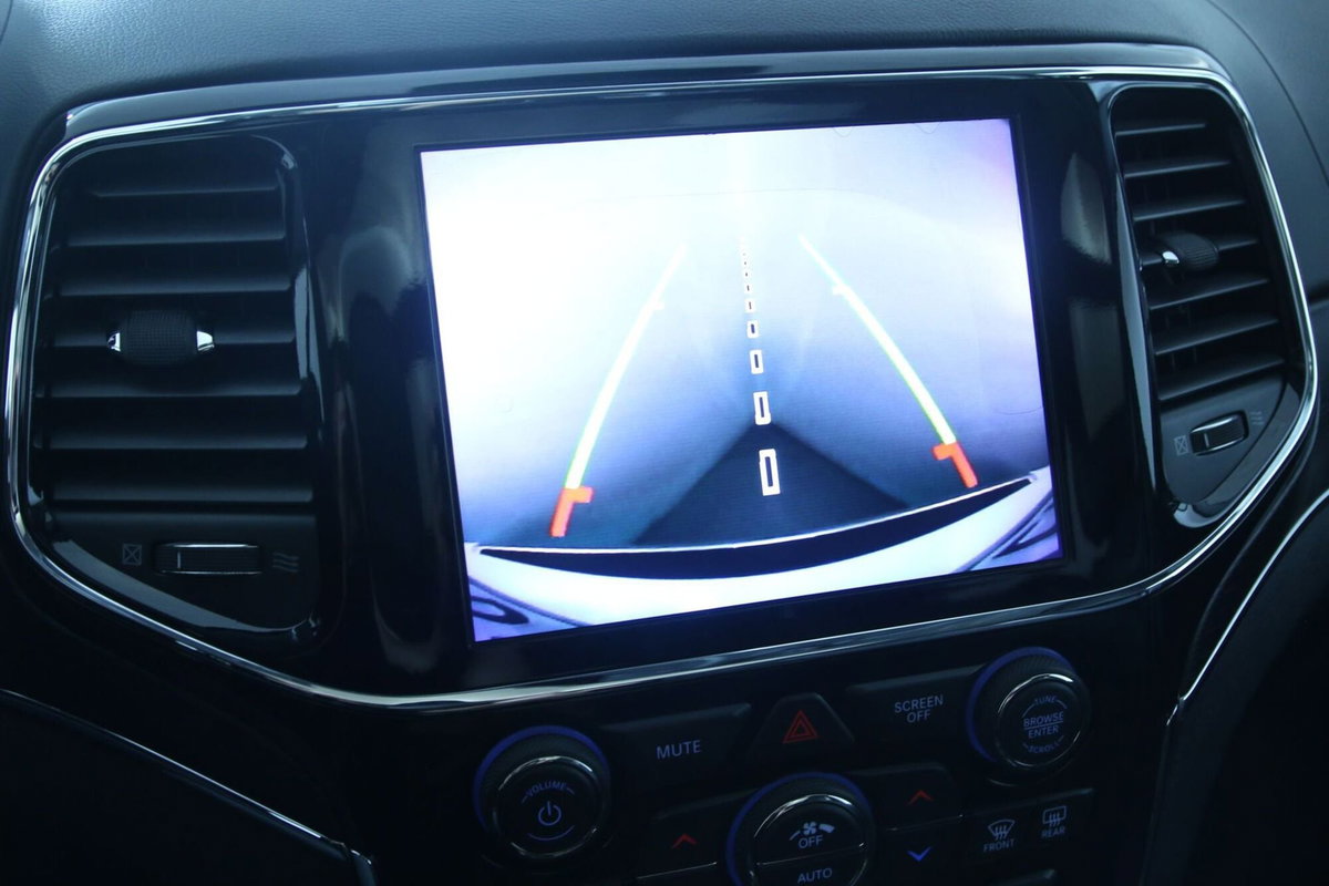 Jeep Grand Cherokee 3.0 V6 CRD 250 CV Multijet II Summit (12)