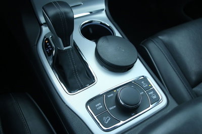 Jeep Grand Cherokee 3.0 V6 CRD 250 CV Multijet II Summit (15)