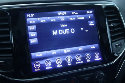 Jeep Grand Cherokee 3.0 V6 CRD 250 CV Multijet II Summit (17)