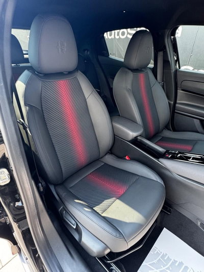 Alfa Romeo Junior 1.2 ibrida Sport Speciale 145cv edct6 (16)