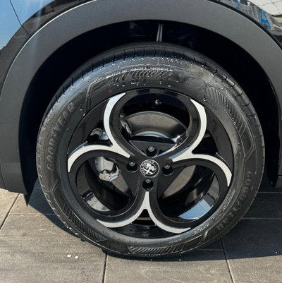 Alfa Romeo Junior 1.2 ibrida Sport Speciale 145cv edct6 (6)