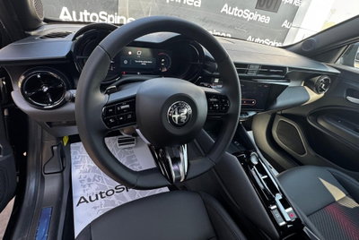 Alfa Romeo Junior 1.2 ibrida Sport Speciale 145cv edct6 (7)