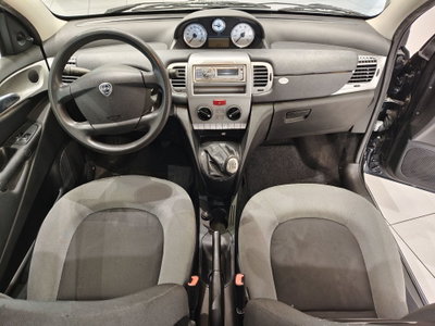 Lancia Ypsilon 1.2 (12)
