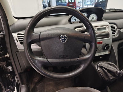 Lancia Ypsilon 1.2 (14)
