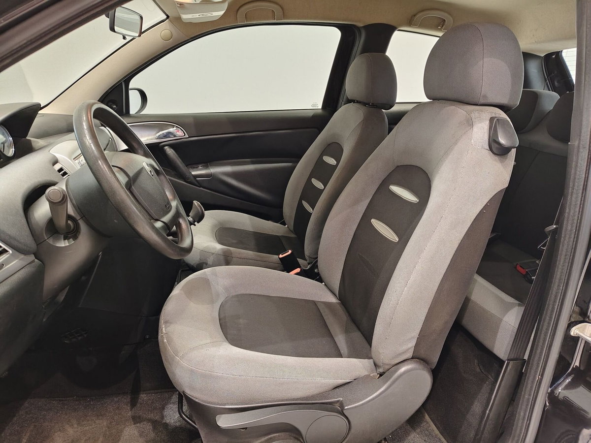 Lancia Ypsilon 1.2 (5)